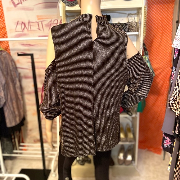 10088 Gold Color shimmering tunic size XXL - Picture 7 of 10